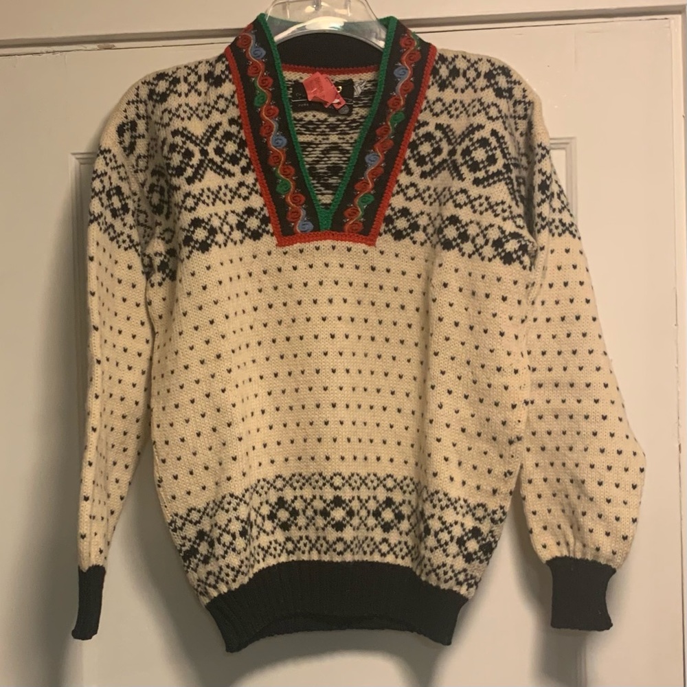 Vintage Figgjo Norwegian Fair Isle Wool Sweater, Rosebud Trim